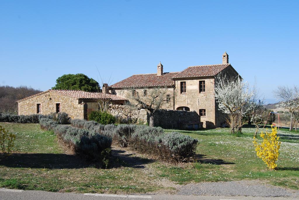Agriturismo Pianoia Пиенца Екстериор снимка