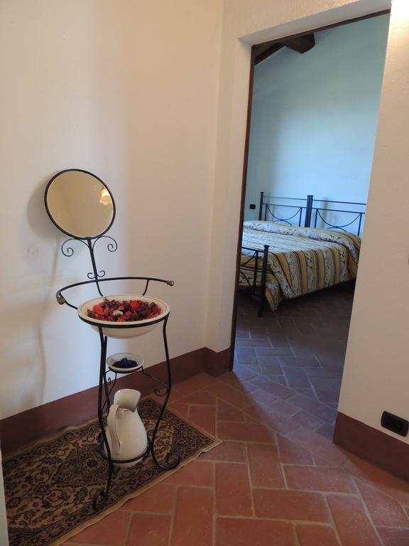Agriturismo Pianoia Пиенца Екстериор снимка